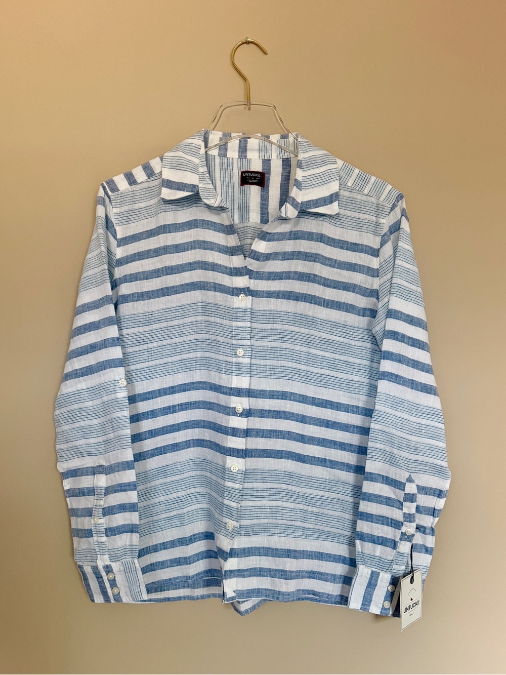 UNTUCKit Blue and White Striped Casual Button-Down Shirt